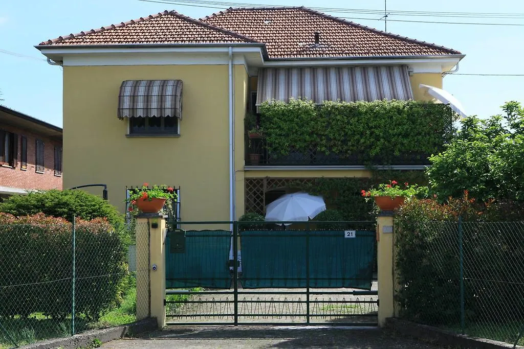 Bed & Breakfast B&B Villa Napoleone Angera Italy